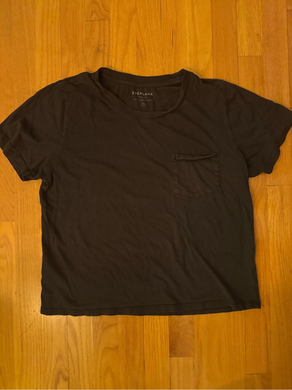 Everlane crop Black Short Sleeve Pocket Tee